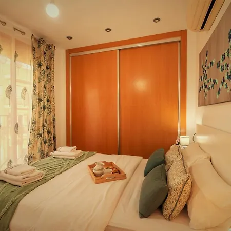 Apartment Penthouse Duplex In A 4 Floors Spanish House -8 Min To Center By Metro