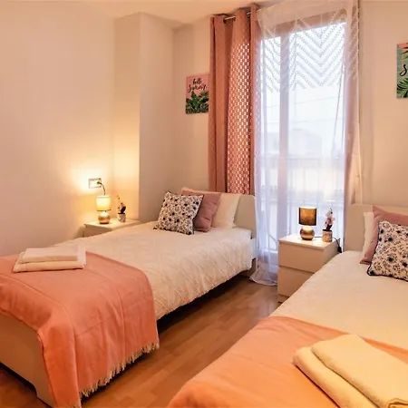 Apartment Penthouse Duplex In A 4 Floors Spanish House -8 Min To Center By Metro