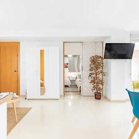 Penthouse Duplex In A 4 Floors Spanish House -8 Min To Center By Metro Apartment Valencia