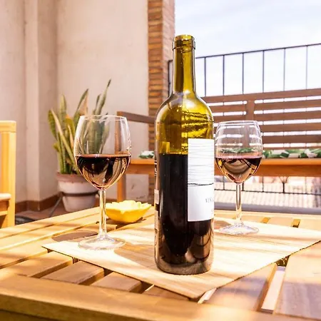 Апартаменты Penthouse Duplex In A 4 Floors Spanish House -8 Min To Center By Metro Валенсия