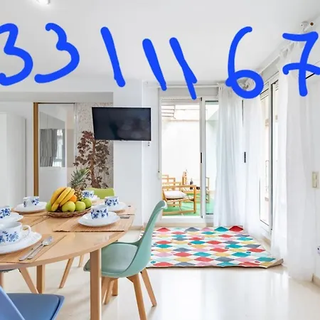 Penthouse Duplex In A 4 Floors Spanish House -8 Min To Center By Metro דירה *